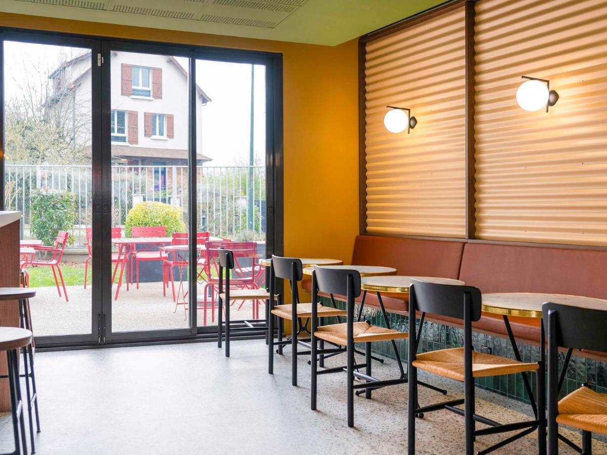 凯里亚德酒店-圣西尔埃科勒-凡尔赛 Saint-Cyr-lʼÉcole 外观 照片